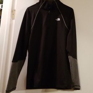 Women's Northface Shirt